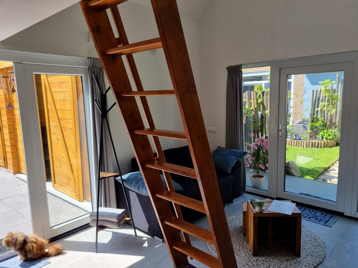 La Vie Est Belle Vlissingen Villa Exteriör bild